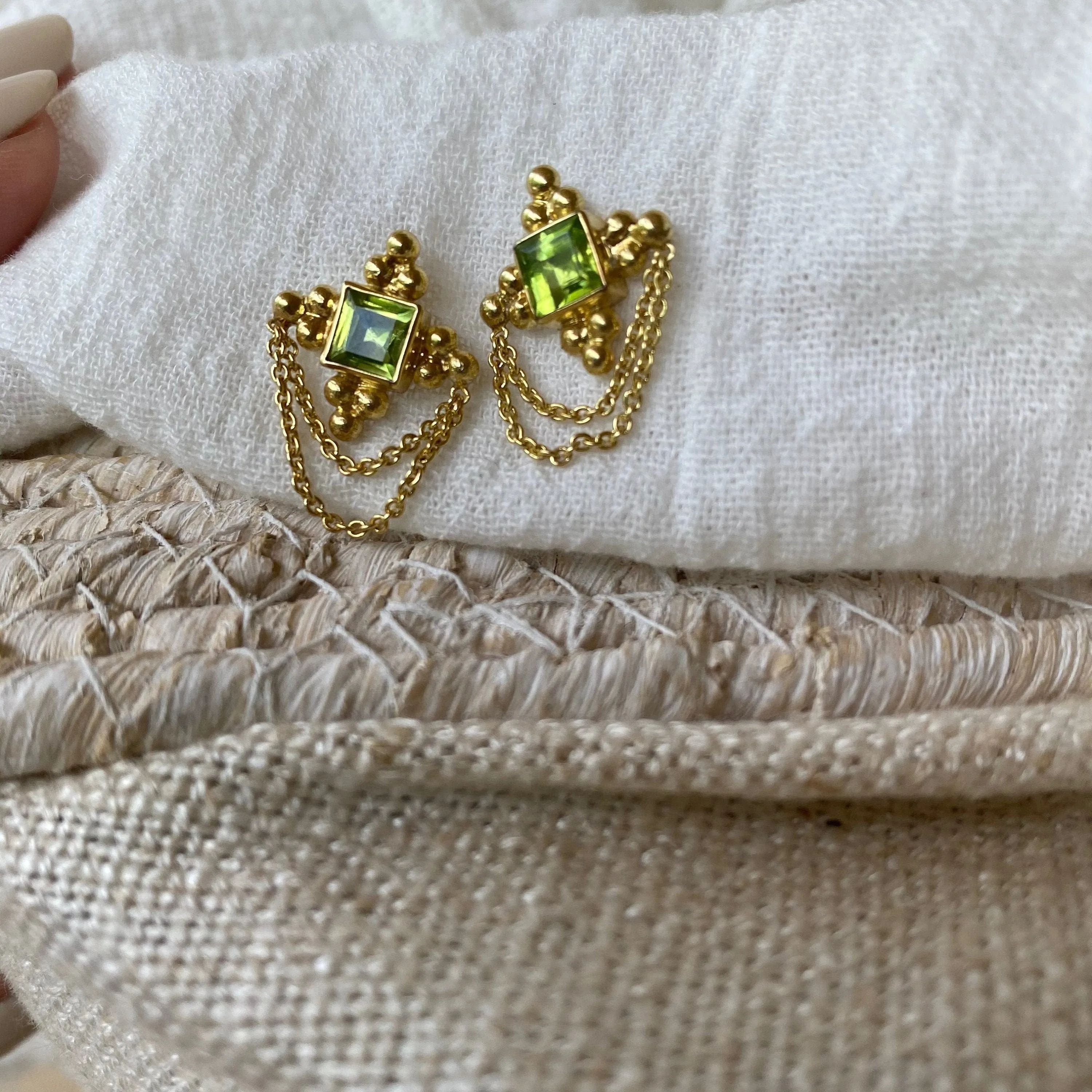 Chloe 14K Gold Peridot Earrings