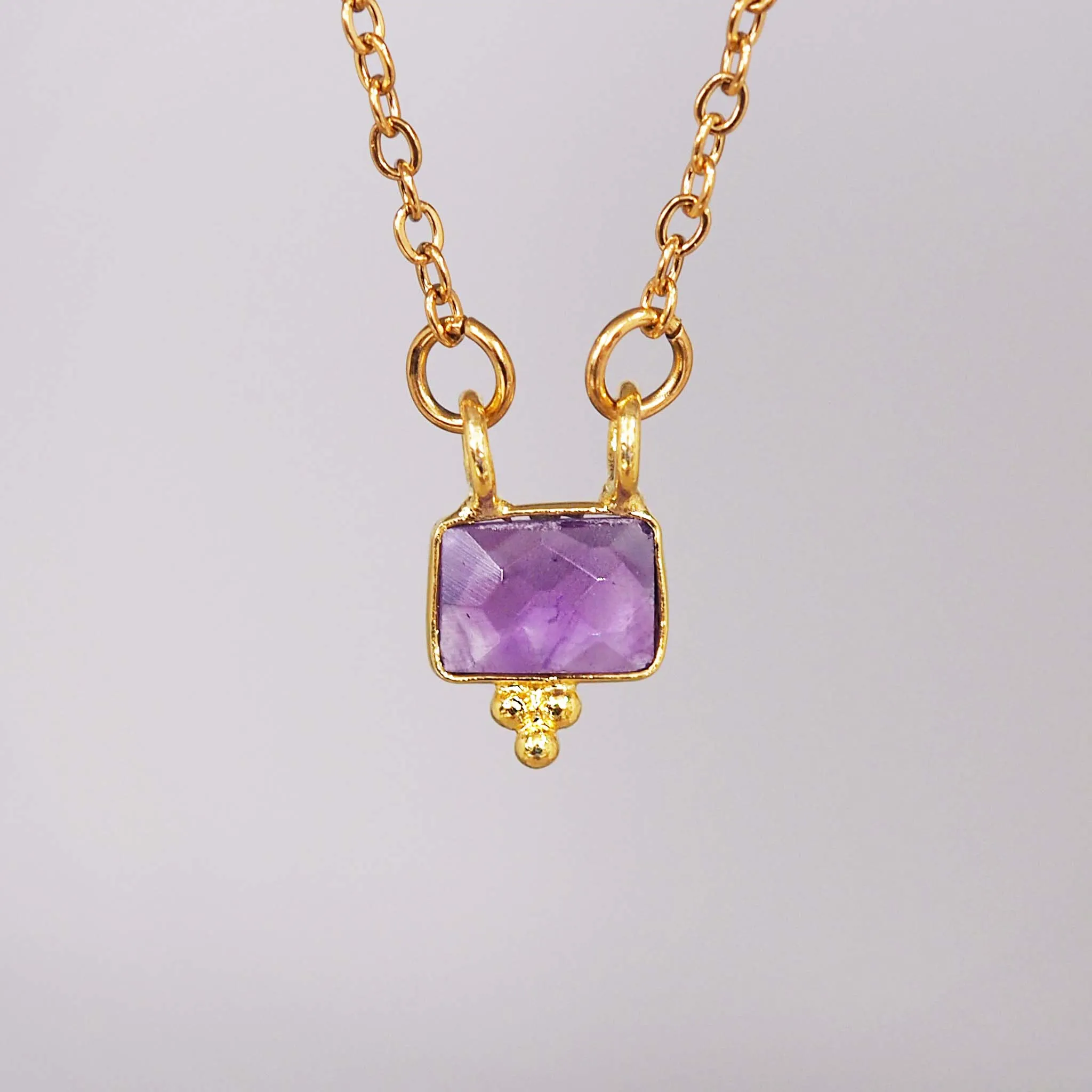 Dainty Gold Gemstone Necklace