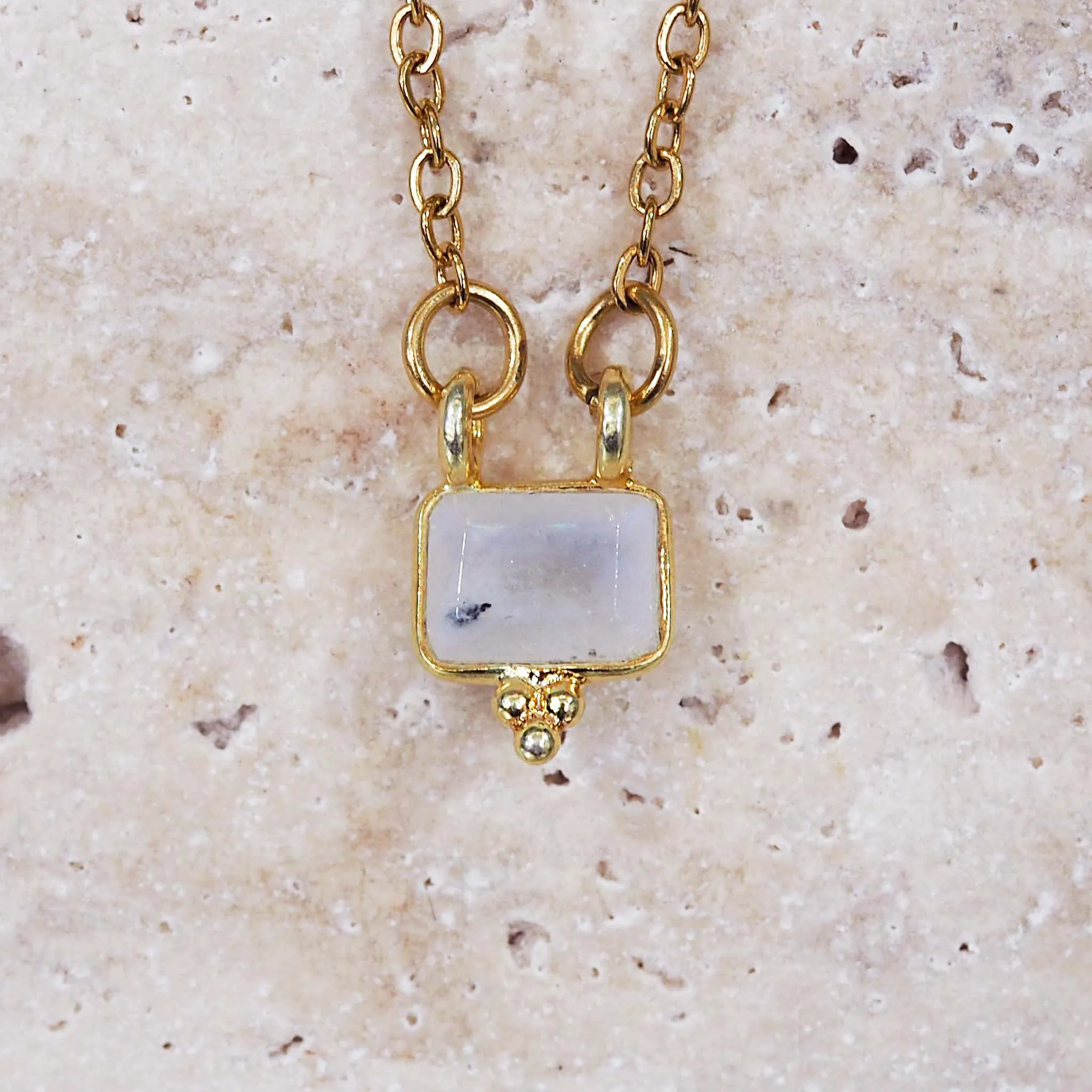 Dainty Gold Gemstone Necklace