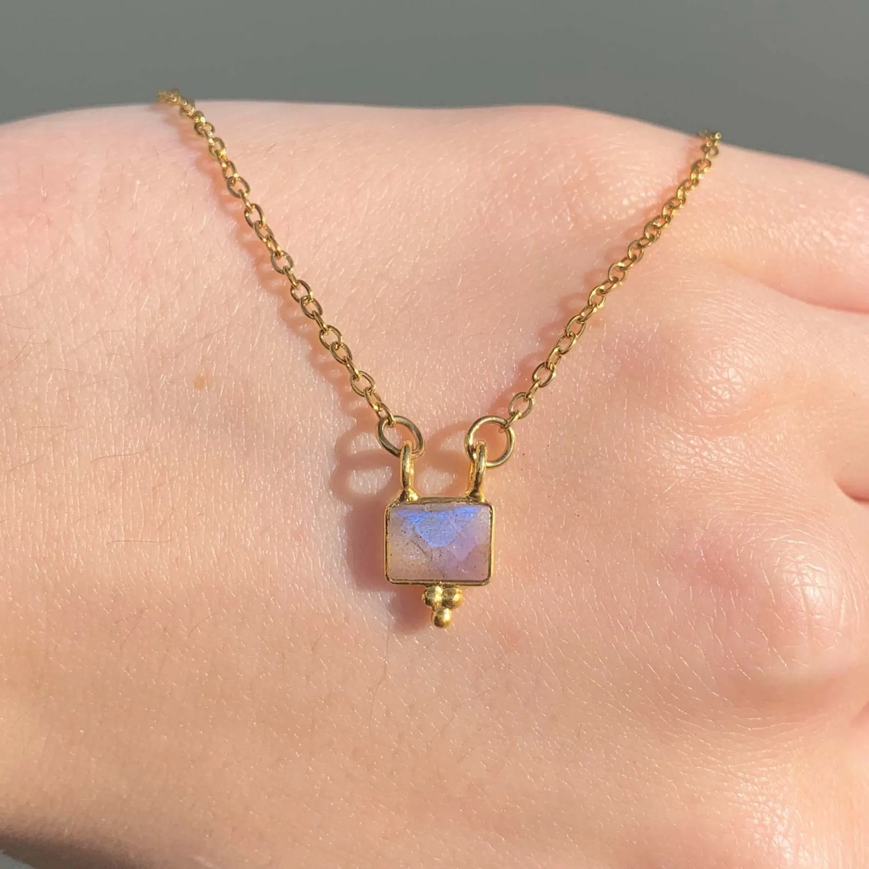 Dainty Gold Gemstone Necklace