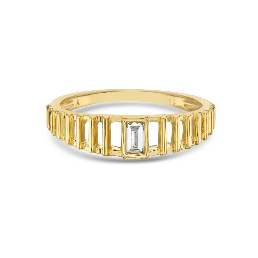 Diamond Baguette Solitaire Ring (0.10 ct.) Bezel Set in 14K Gold