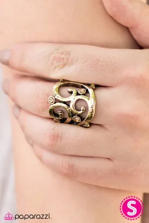 Paparazzi Ring ~ Cloudy Days - Brass