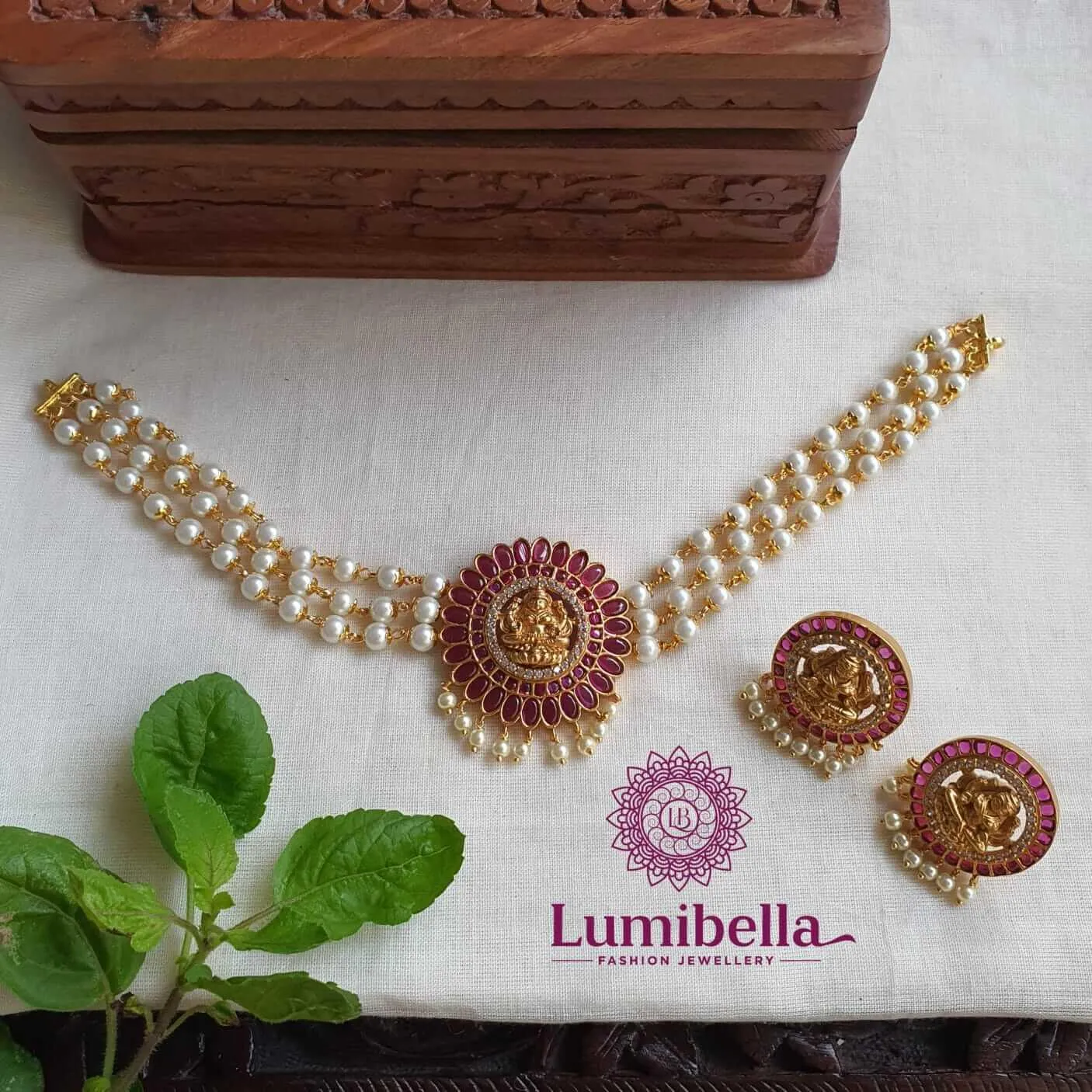 Pearl Laxmi Choker