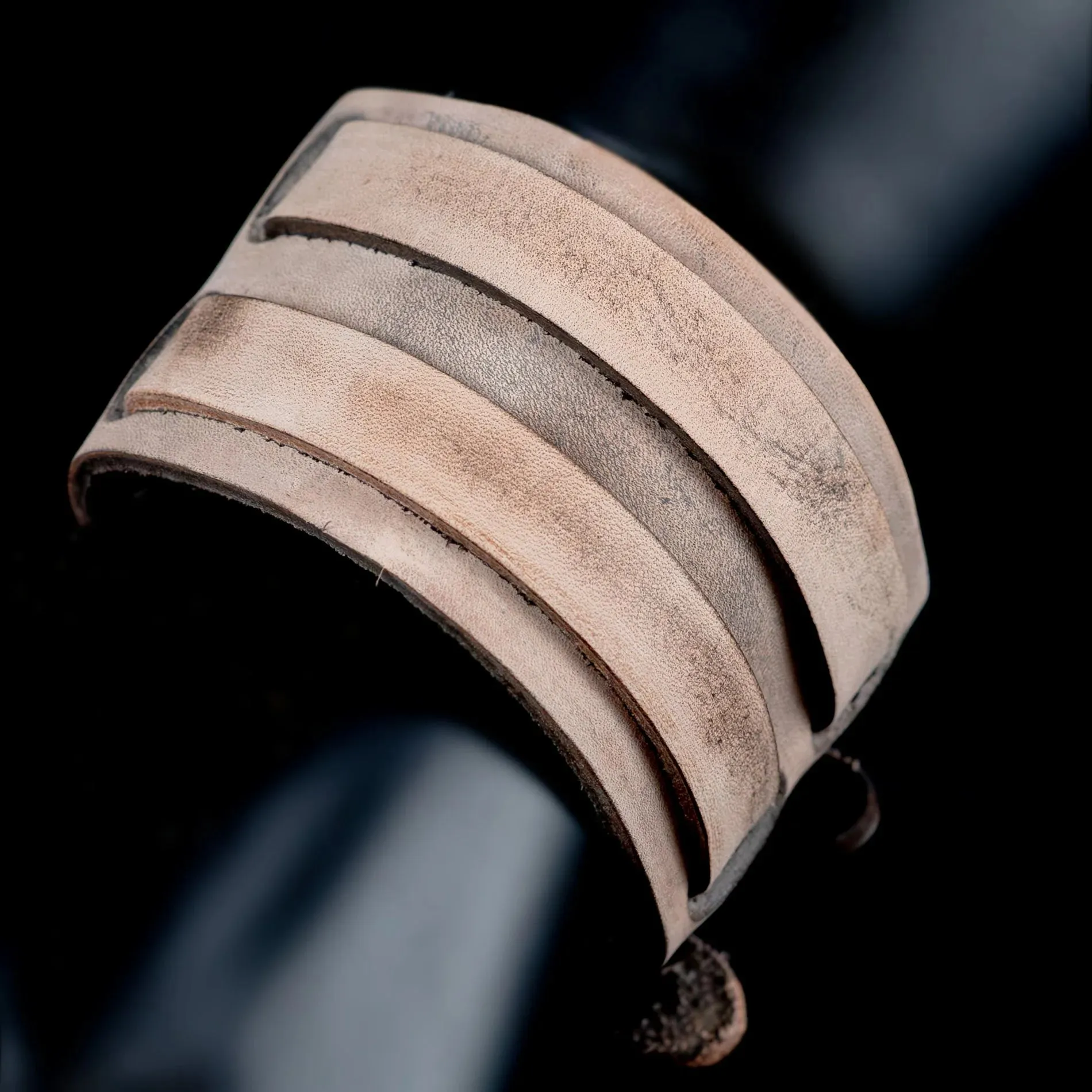 Ugolino Leather Buckle Cuff