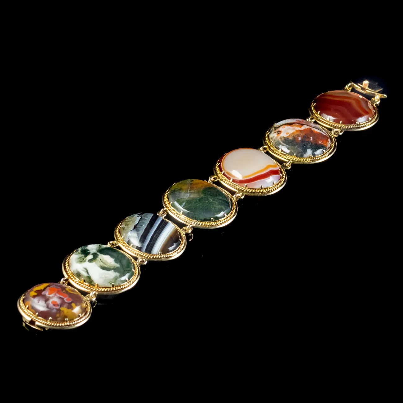 Vintage Scottish Agate Bracelet 15ct Gold Circa 1960