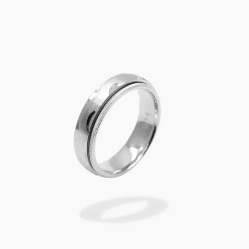 ZA Style Sterling Silver Fidget Ring - Discreet Anxiety Relief & Stylish Fidgeting